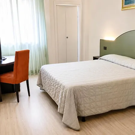Hotel Sirena-2